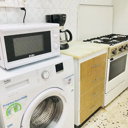 Llotja - En La Playa Y El Centro De * Roses