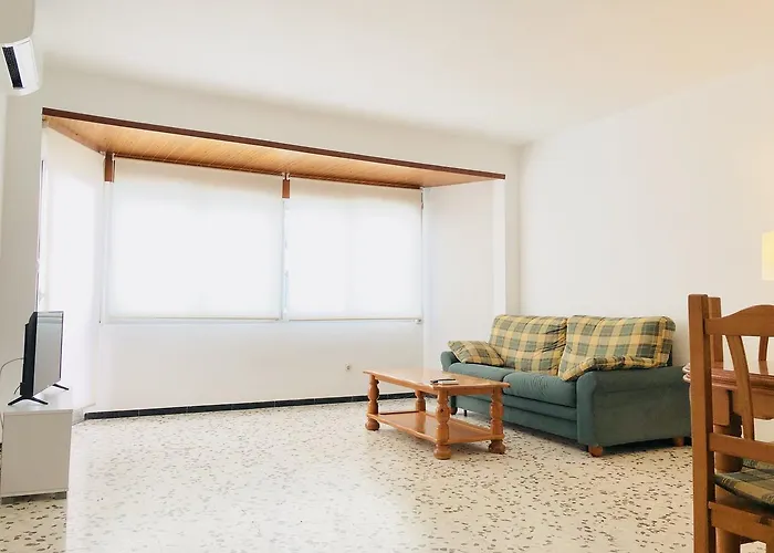 Daire Llotja - En La Playa Y El Centro De Roses